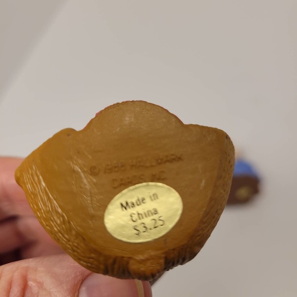 Hallmark Merry Miniatures Vntg  Thanksgiving Pilgrim‎ Bear 1989 Indian Bear 1988 - Picture 4 of 5